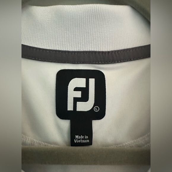 FootJoy Golf Polo Shirt Mens L Performance Short Sleeve Lightweight Breathable - Picture 3 of 5